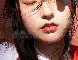 蜜桃社 – 别说，结衣把妹妹照片拍得真贴心，看着总让我停不下来。