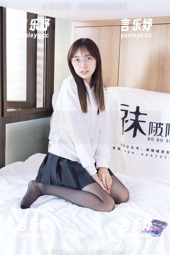 袜啵啵 - 小甜豆踩东西剧情图包更新，保证你从未想过的“踩”法！