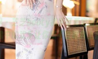 语画界 – 芝芝booty携手可爱定制图集，影像中的欢乐让你忍不住嘴角上扬。