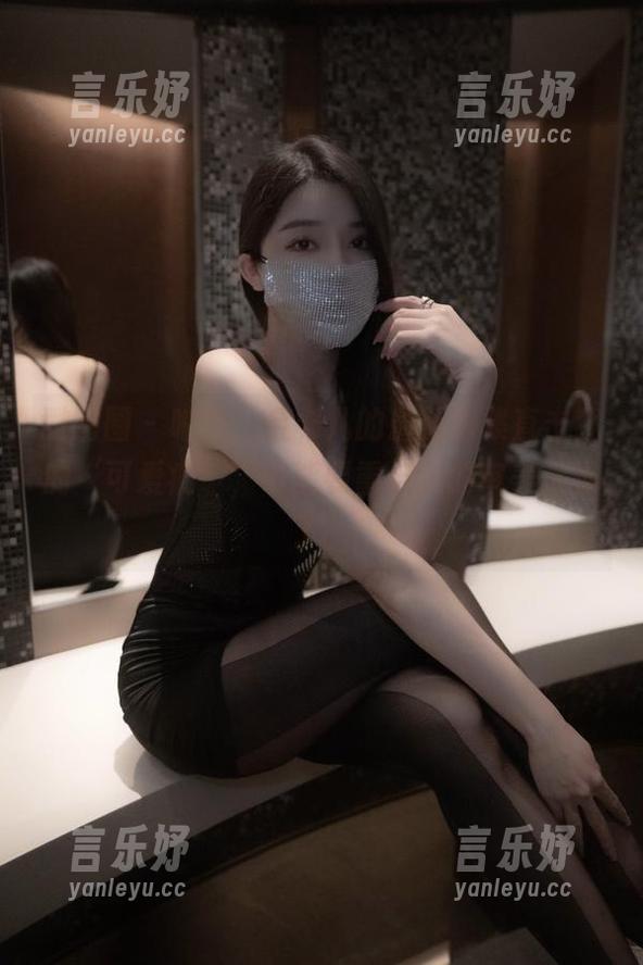 微密圈 - 呜哇，金希儿的最新图集直击我的“可爱瘾”，可能要重启我的审美标准了。