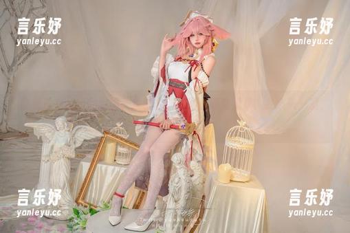 你有没有见过黏黏团子兔的最新写真：狐之灵梦？我心头一紧，真有灵性！
